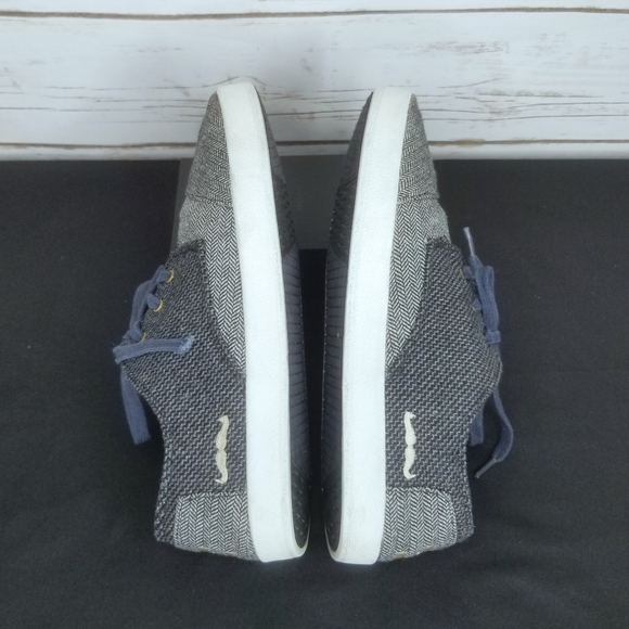 TOMS Movember Moustache Canvas Shoes Size 8 - Picture 5 of 10